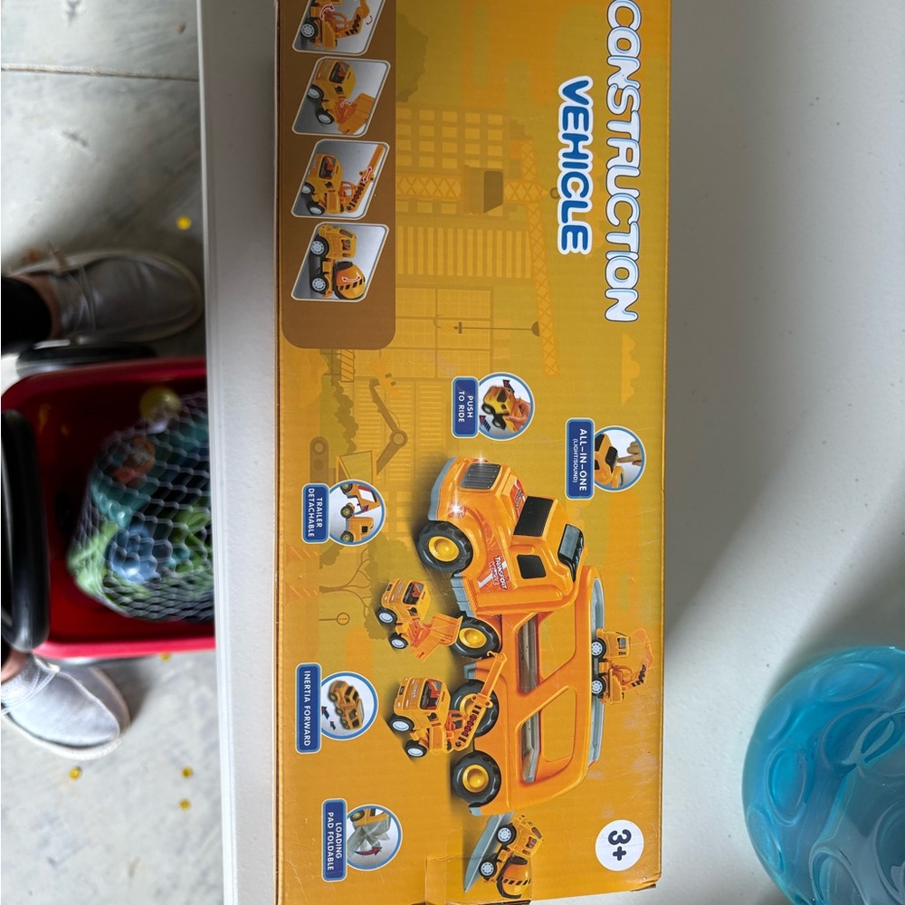 Construction Toy - Picture 2 of 4
